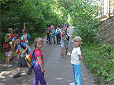 Výlet dětí MŠ do lesa - červen 2013
